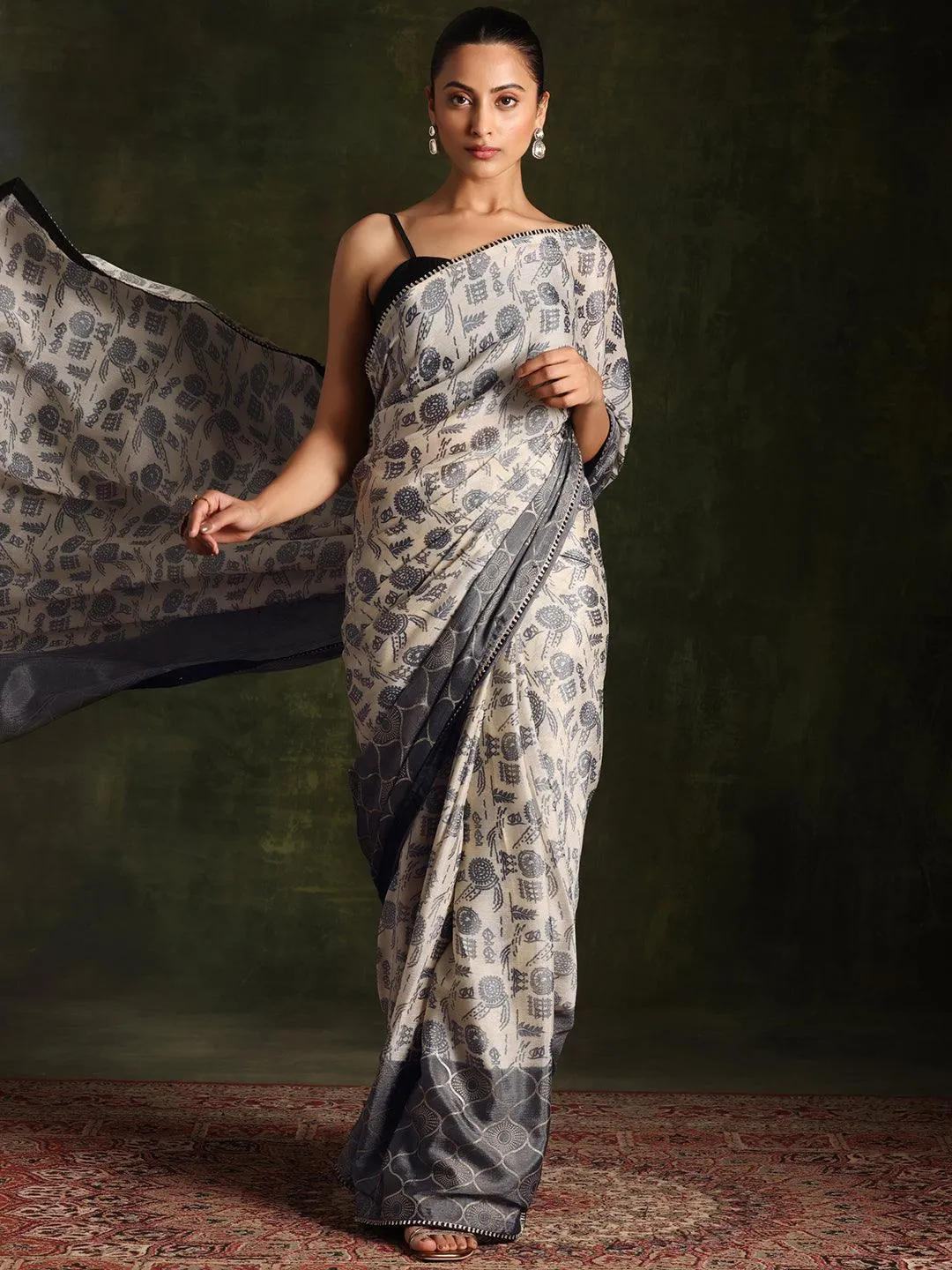 Beige Printed Silk Blend Saree With Unstitched Blouse Piece