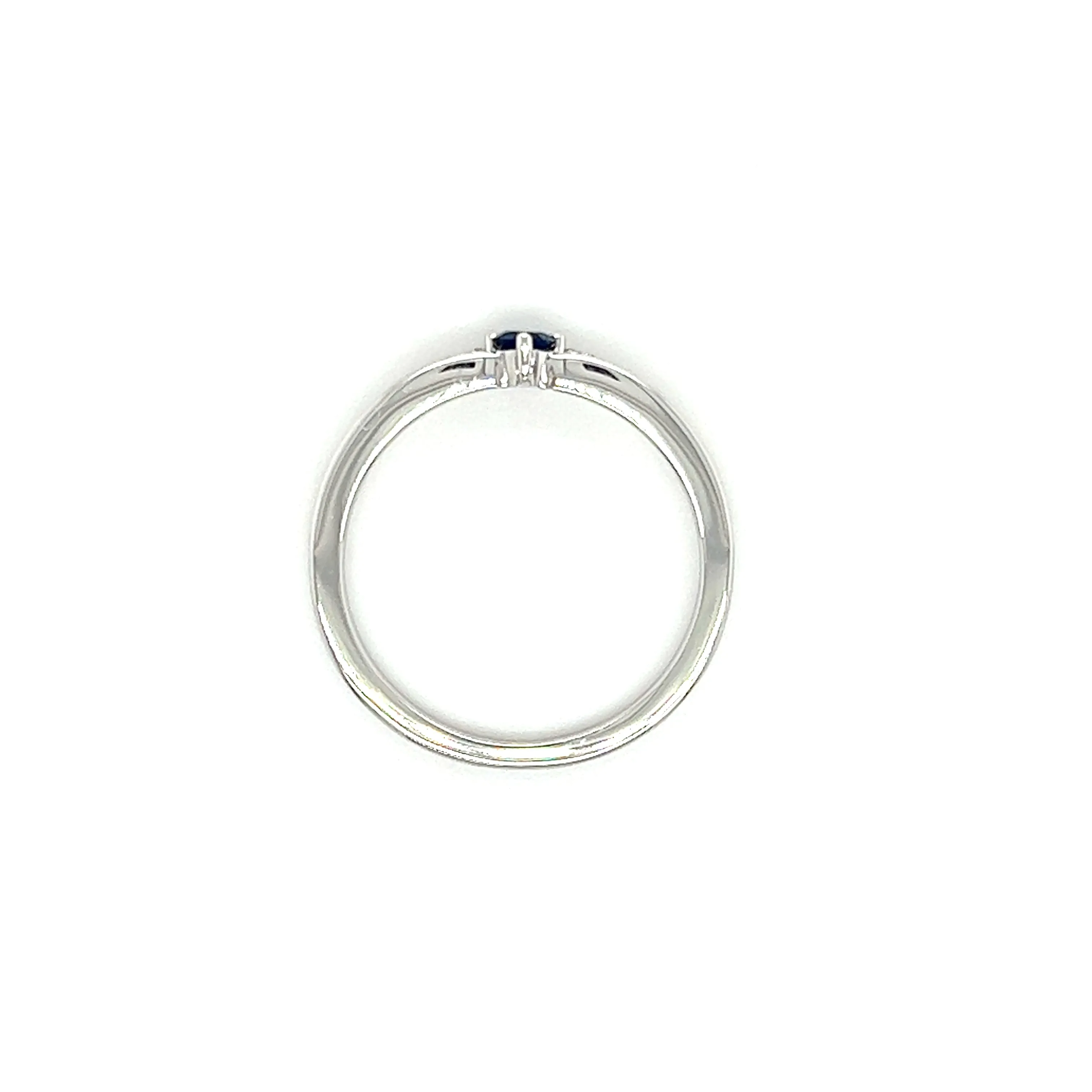 Round Sapphire ring with Twenty-Five Side Diamonds in 14K White Gold